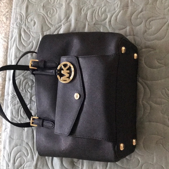 Purse - Picture 2 of 2